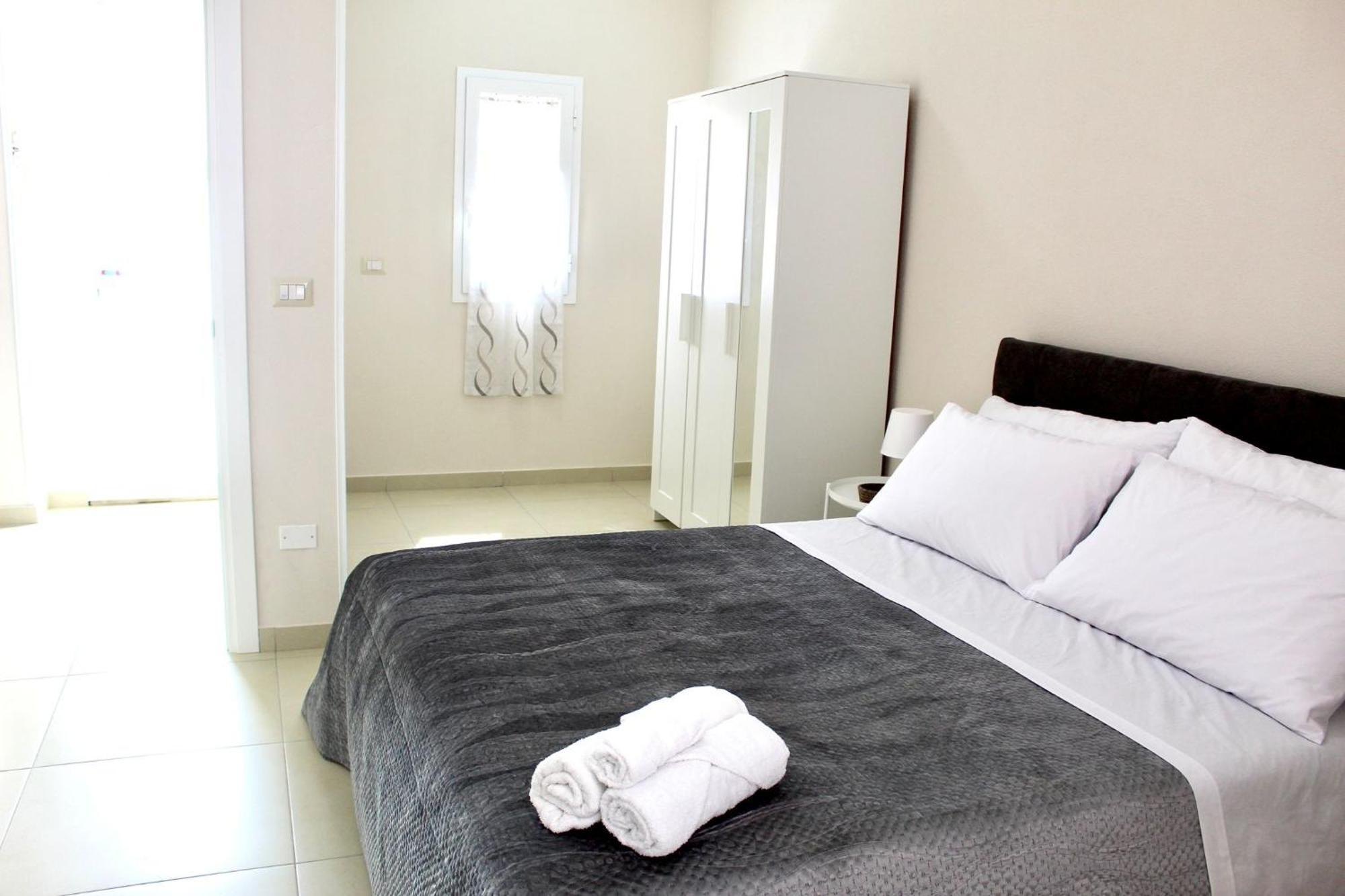 Mareonda Home Fontane Bianche Bagian luar foto