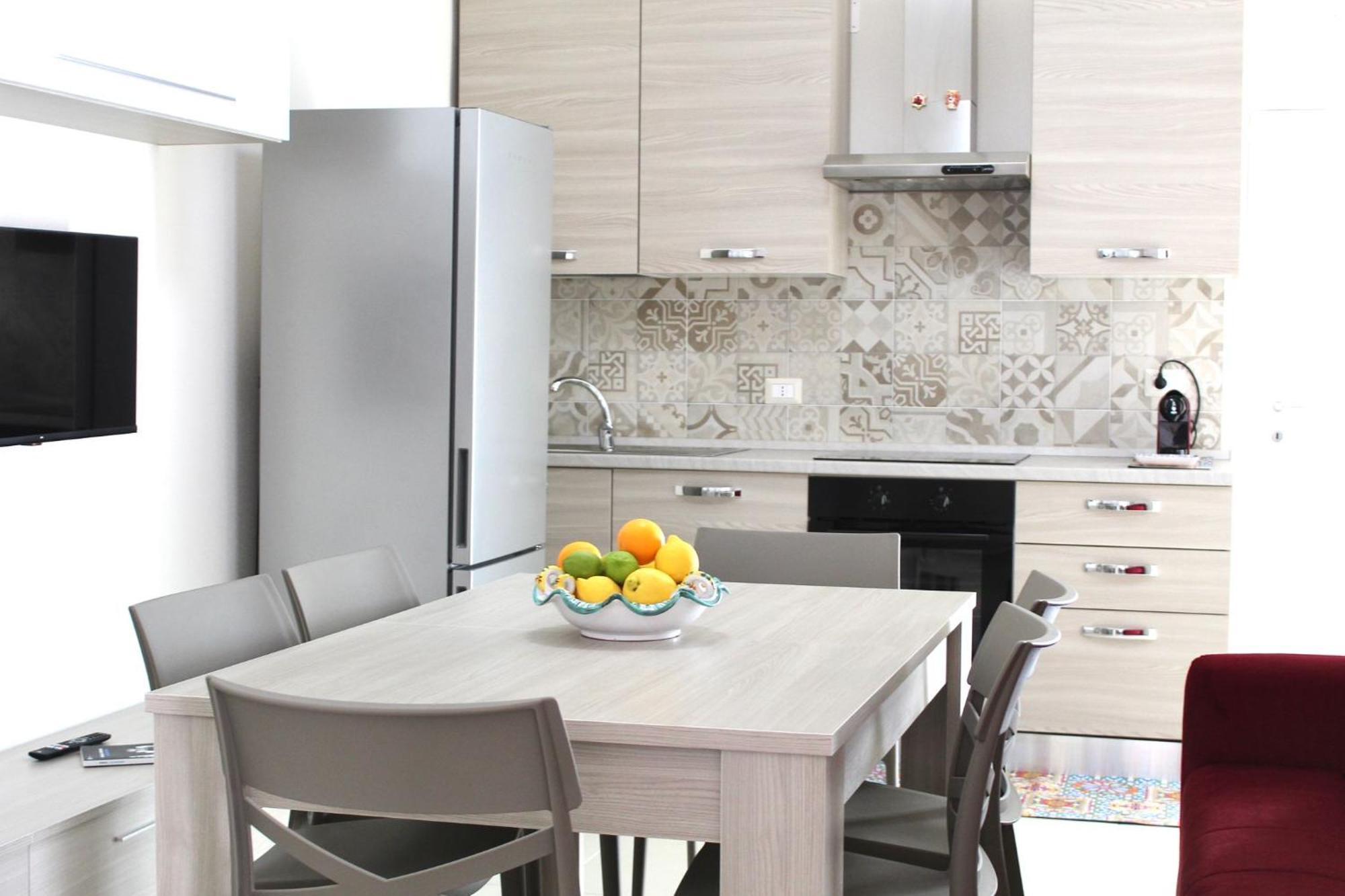 Mareonda Home Fontane Bianche Bagian luar foto